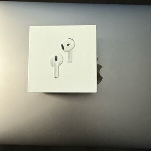 Apple Airpods 4 with active noise cancellation (anc)